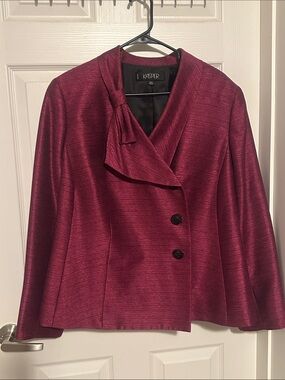 Kasper Women's Burgundy Dress Jacket with Decorative Collar
